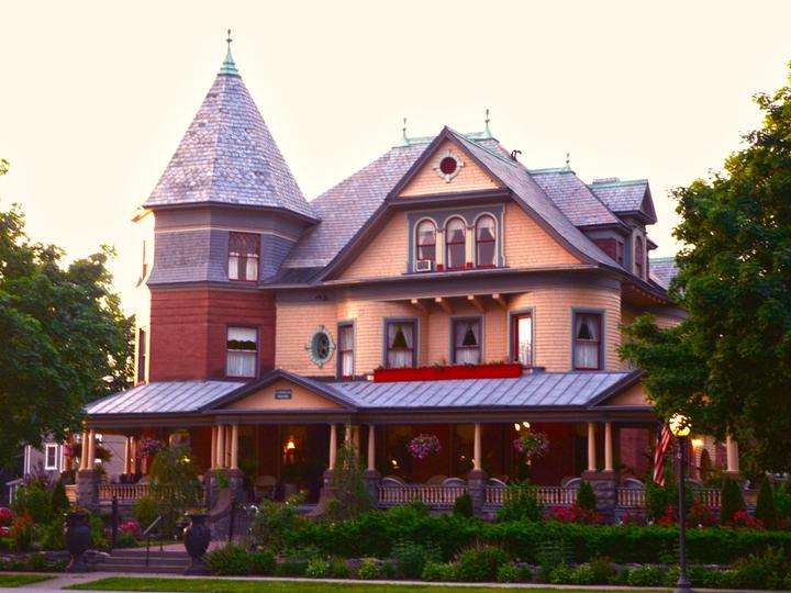 Union Gables Inn | Saratoga Springs | 3